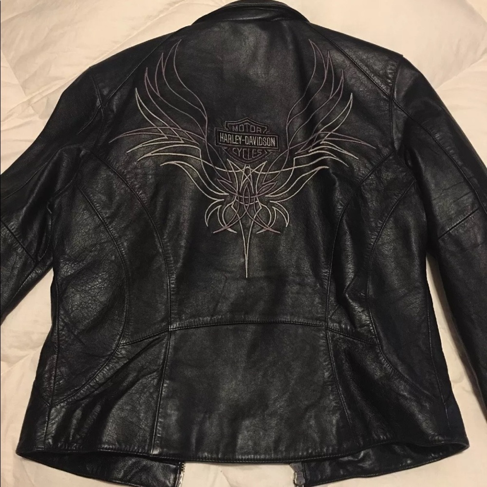COPY - Women’s leather Harley Davidson jacket